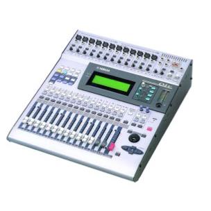 Location 24H ou Week-End YAMAHA 01V table de mixage numérique 12 mic / 2 st / 1 master / 4 aux